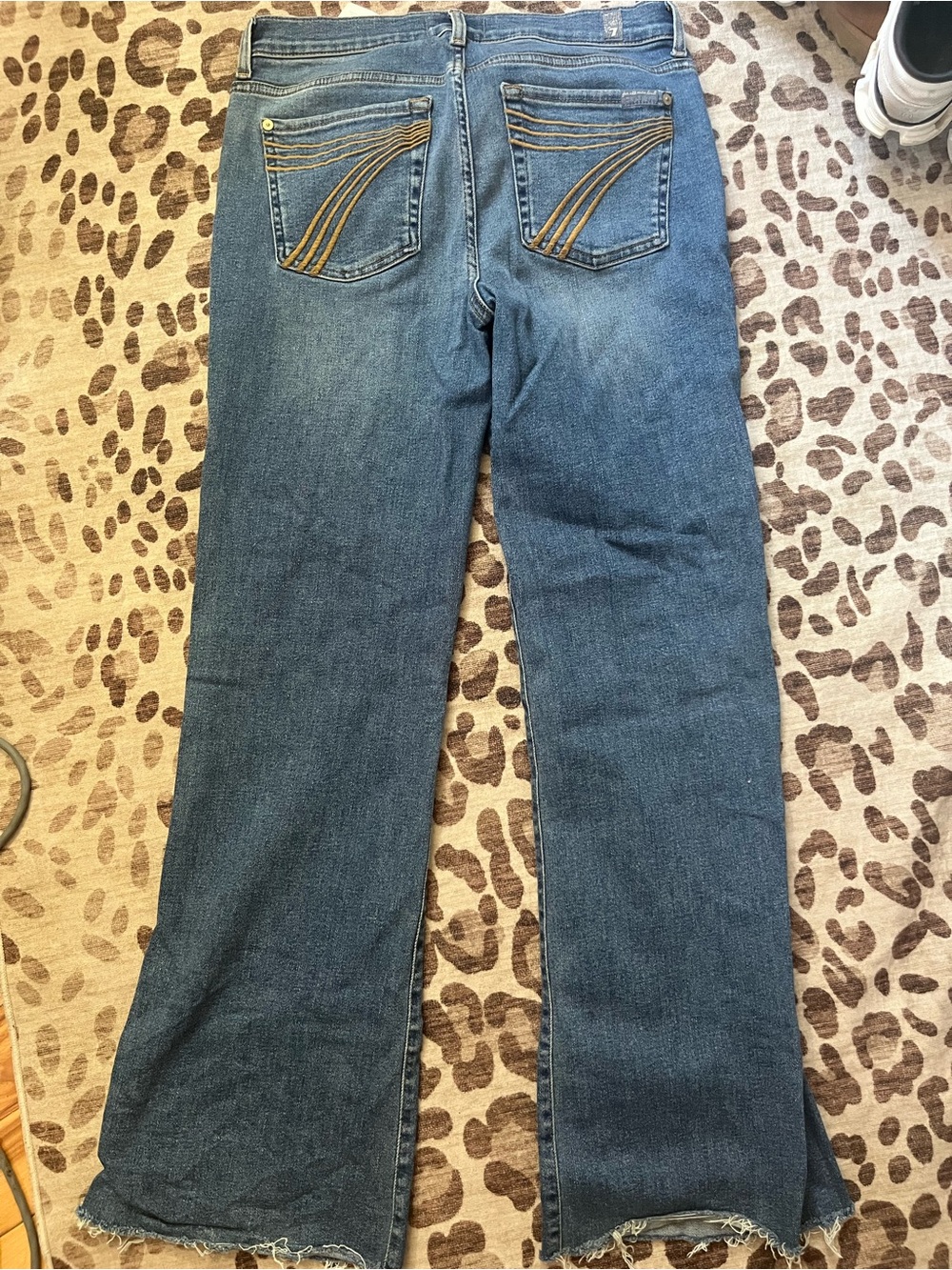 7 For All Man Kind Women’s Medium Wash Jeans